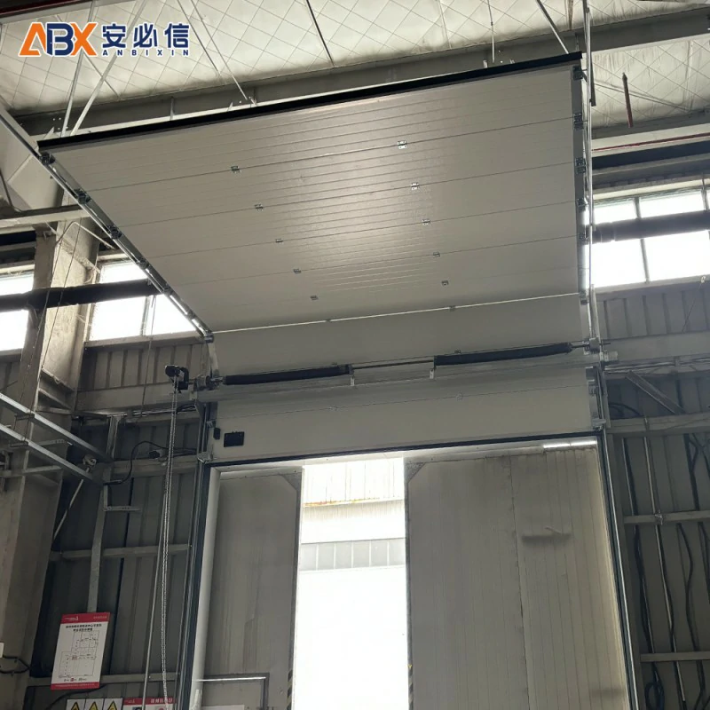 河源市快速滑升门